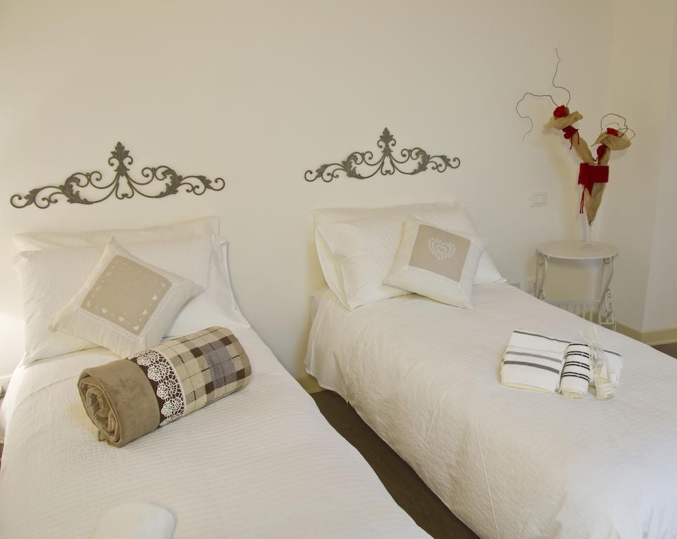 Corsomatteotti62 Bed & Breakfast เบรเชีย ห้อง รูปภาพ