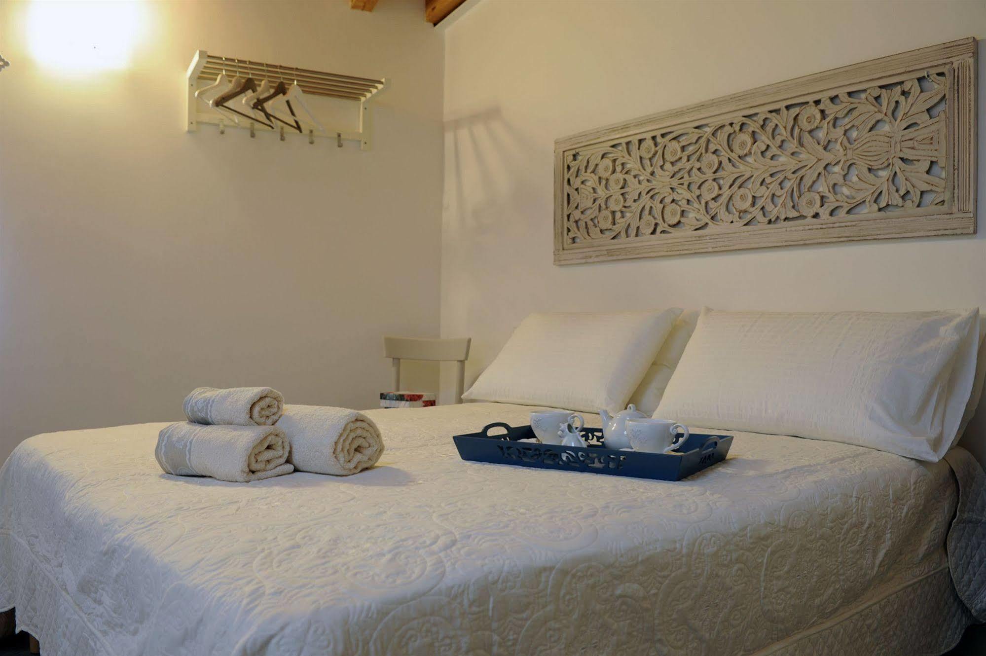 Corsomatteotti62 Bed & Breakfast เบรเชีย ภายนอก รูปภาพ